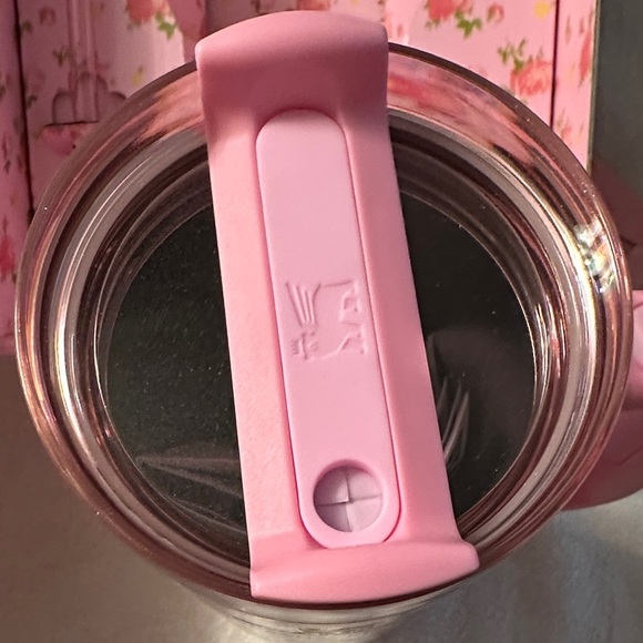 Stanley 2025 Love Shack Fancy 40 oz. Tumbler - Picture 6 of 14